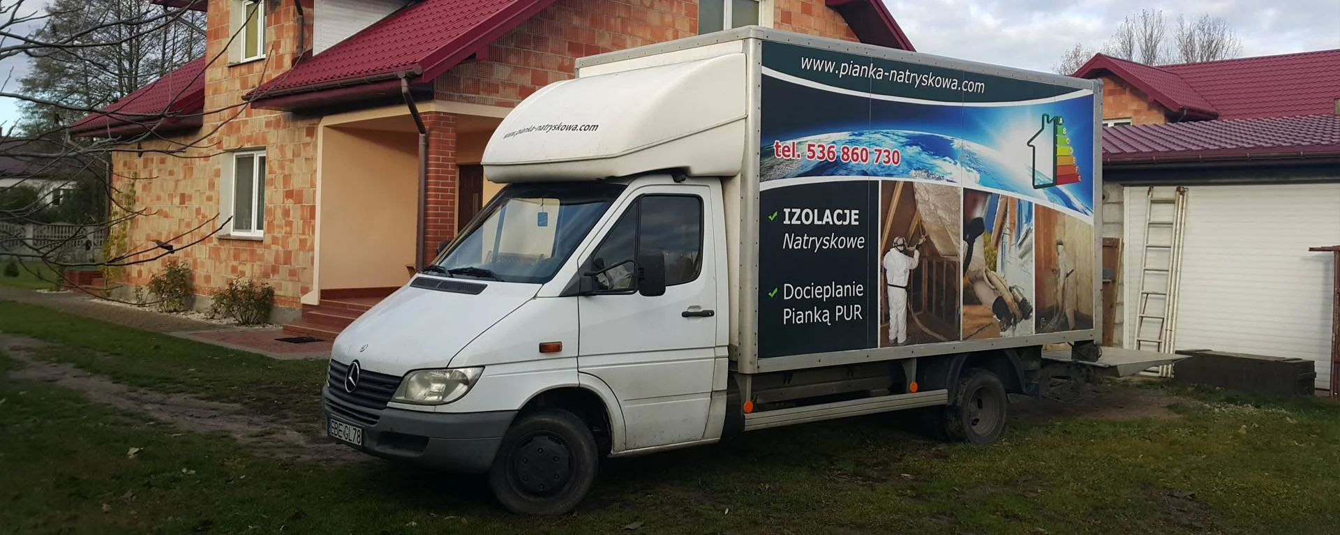 Czym są mostki termiczne i jak technologia natryskowa MasterPUR je eliminuje?